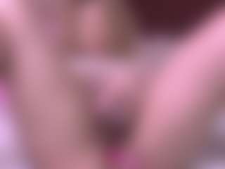 maddisonblush's Live Sex Cam Show