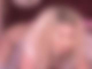 Live cam show with maddisonblush - Genital Piercings on CamClone