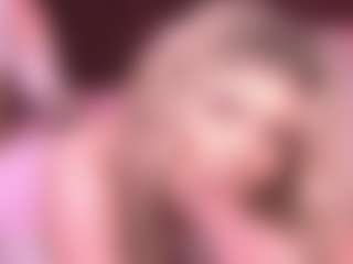 Live cam show with maddisonblush - Fingering on Camsoda