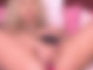 Live cam show with maddisonblush - Big Ass on Cam Slut