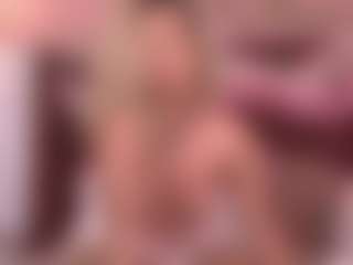 Live cam show with maddisonblush - Big Ass on livesuperchat.net