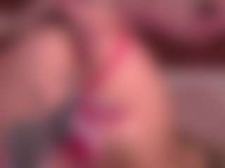 Live cam show with maddisonblush - Car on SinfulBabes