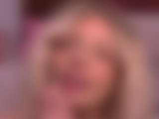 Live cam show with maddisonblush - Dildo Or Vibrator on StripNow