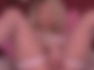 maddisonblush's Live Sex Cam Show