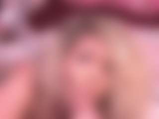 Live cam show with maddisonblush - Gamer Brown Hair on sexytreat.net