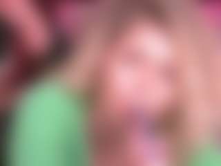 maddisonblush's Live Sex Cam Show