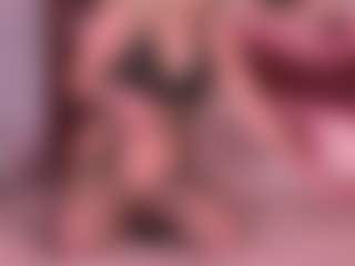 Live cam show with maddisonblush - Petite on Camsoda