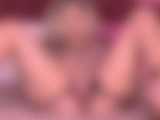 maddisonblush's Live Sex Cam Show