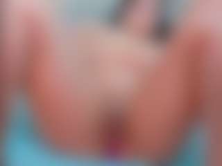 Sexyladyandhot's Live Sex Cam Show