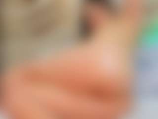 Sexyladyandhot's Live Sex Cam Show