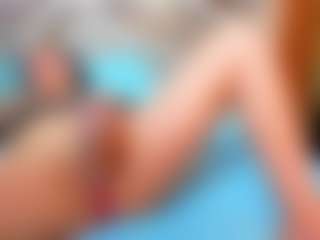 Sexyladyandhot's Live Sex Cam Show