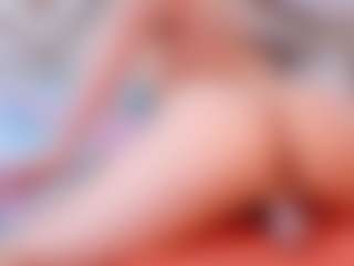 Sexyladyandhot's Live Sex Cam Show
