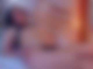 Sexyladyandhot MILF webcam performer live streaming