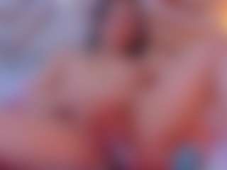 Live cam show with Sexyladyandhot - Normal on xplaylive.com