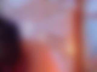 Sexyladyandhot MILF webcam performer live streaming