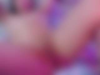 Sexyladyandhot's Live Sex Cam Show