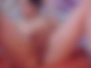 Sexyladyandhot's Live Sex Cam Show