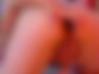 Sexyladyandhot MILF webcam performer live streaming