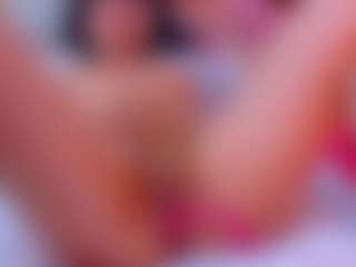 Live cam show with Sexyladyandhot - Gagging on Camiplay Live