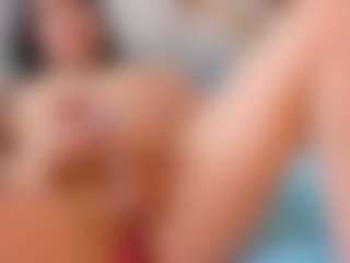 Sexyladyandhot's Live Sex Cam Show