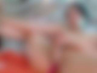 Sexyladyandhot's Live Sex Cam Show
