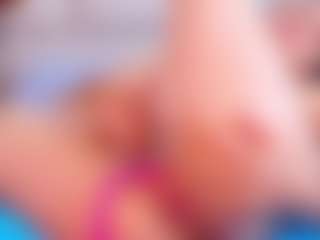 Sexyladyandhot's Live Sex Cam Show