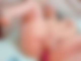 Sexyladyandhot's Live Sex Cam Show