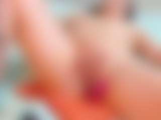 Sexyladyandhot's Live Sex Cam Show