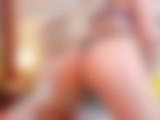 Live cam show with Sexyladyandhot - Moaning on Camsoda