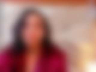 Sexyladyandhot MILF webcam performer live streaming