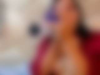 Pokaz na żywo z Sexyladyandhot - Mature Young Adult na Camsoda