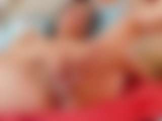 Sexyladyandhot's Live Sex Cam Show
