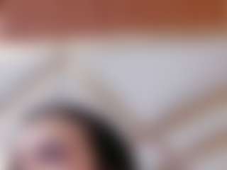 Sexyladyandhot MILF webcam performer live streaming