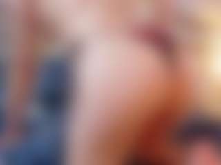 Sexyladyandhot's Live Sex Cam Show