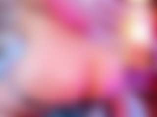 Sexyladyandhot MILF webcam performer live streaming