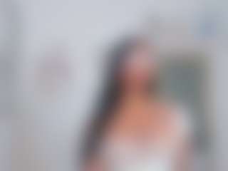 Live cam show with sarahernandez1 - HD on xplaylive.com
