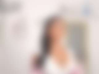 Live cam show with sarahernandez1 - Black Hair on https://playwithruby.com