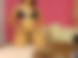 CoraChandler's Live Sex Cam Show