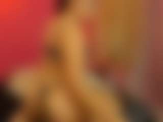 CoraChandler's Live Sex Cam Show