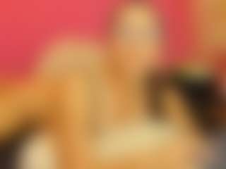 CoraChandler's Live Sex Cam Show
