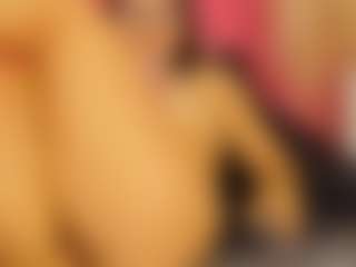 CoraChandler's Live Sex Cam Show