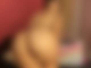CoraChandler's Live Sex Cam Show