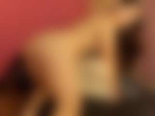 CoraChandler's Live Sex Cam Show