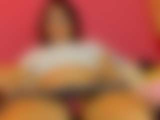 Live cam show with CoraChandler - Lovense Petite on alttransgirls
