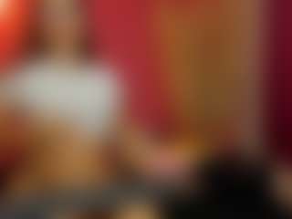 CoraChandler's Live Sex Cam Show