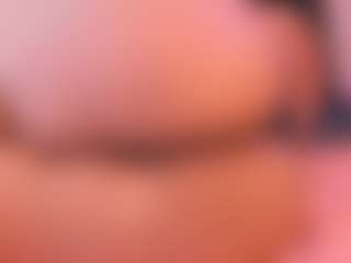 Live cam show with Kataleya-Monet - Striptease on CamClone