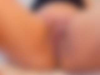 Live cam show with Kataleya-Monet - Moaning on Camsoda
