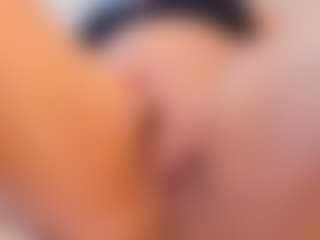 Live cam show with Kataleya-Monet - Spank on Camsoda