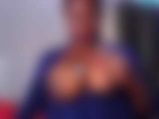 sexytits21's Live Sex Cam Show