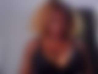 sexytits21's Live Sex Cam Show